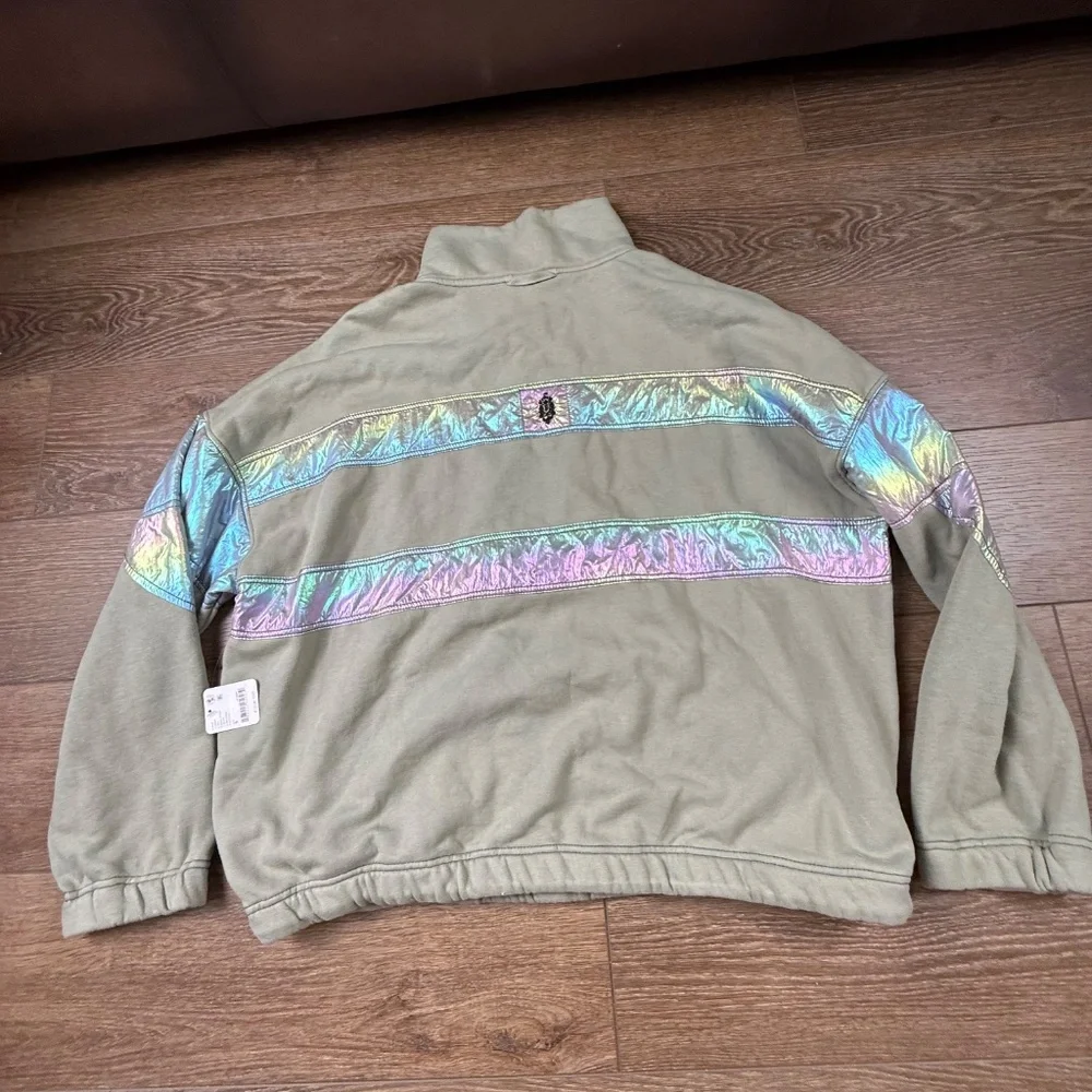FP Movement by Free People Away We Go Half-Zip Olive NWTS Oversized Iridescent - Picture 4 of 16